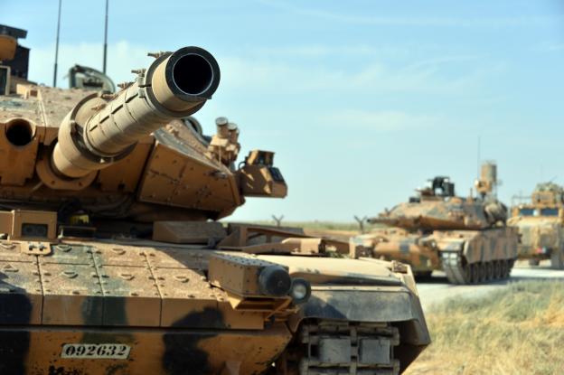 Τουρκία: Αποσύρει στρατεύματα από τον Έβρο και τα στέλνει Συρία