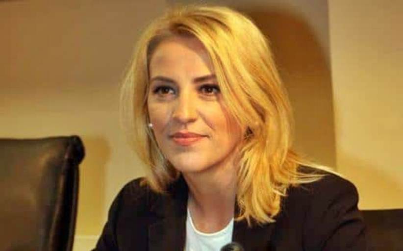Στα Τρίκαλα η Ρένα Δούρου