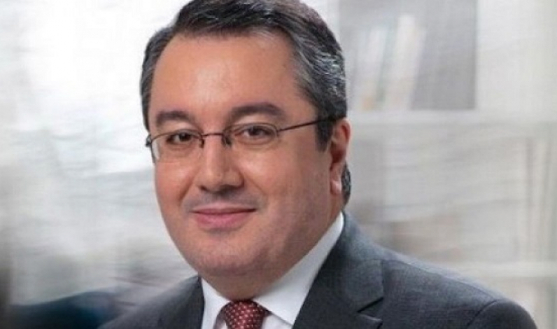 Ηλίας Μόσιαλος: Στο ακραίο σενάριο, θα νοσήσει από τον κορωνοϊό το 20-70% του παγκόσμιου πληθυσμού