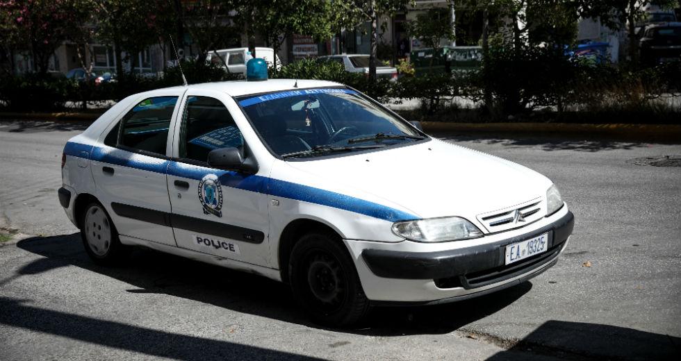 Αστυνομικός σκότωσε την πρώην γυναίκα του και μια φίλη της