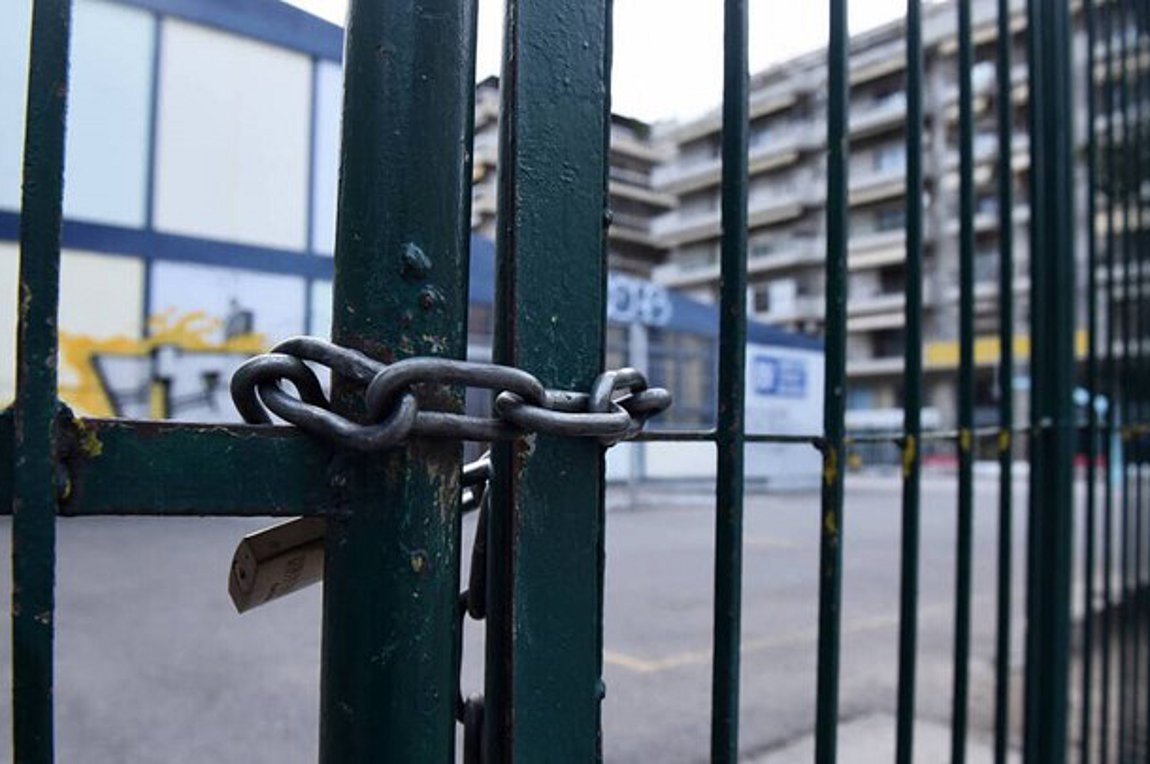 Παρατείνεται η αναστολή λειτουργίας των σχολείων και πανεπιστημίων
