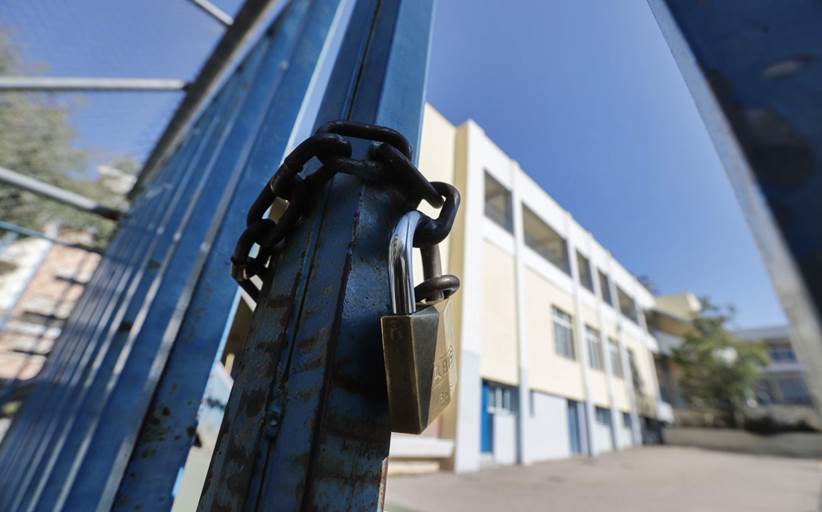 Σχολεία: Εκ περιτροπής μαθητές και διαλείμματα- Eπεκτείνεται η σχολική χρονιά - Nωρίτερα θα ανοίξουν τον Σεπτέμβρη -  Tέλος οι προαγωγικές