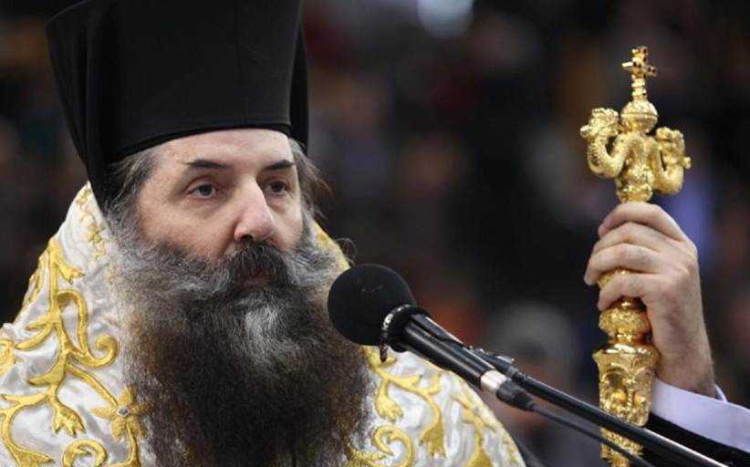 Μητρόπολη Πειραιά: Ο Θεός ως παιδαγωγός έστειλε την επιδημία