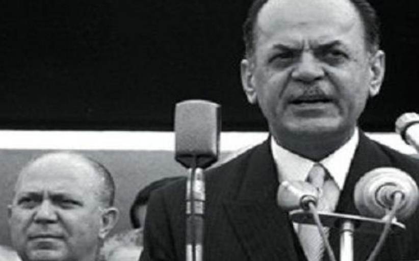 Λαμόγια στο χακί - Τα σκάνδαλα της «εθνοσωτηρίου»