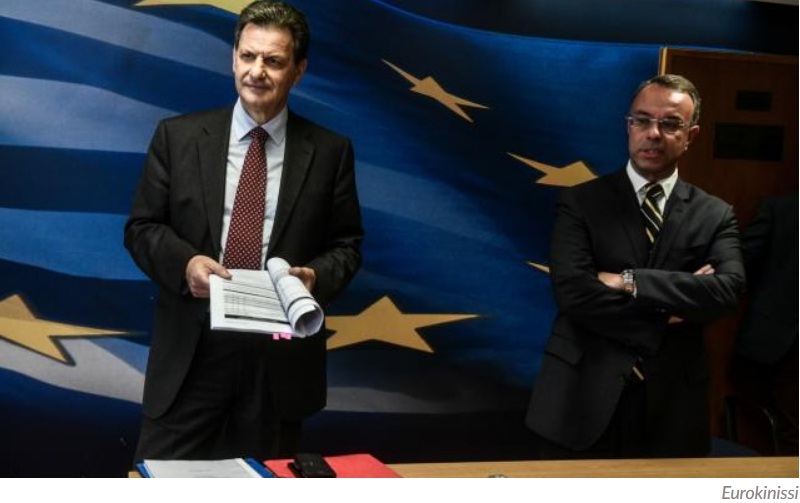 Και ξαφνικά... «μαξιλάρι»!