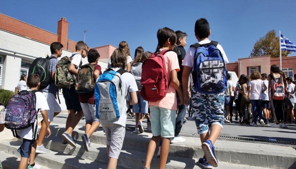 Άρση μέτρων: Επιστροφή στα θρανία, ποιες επιχειρήσεις ανοίγουν - Τι αλλάζει από σήμερα 1η Ιουνίου