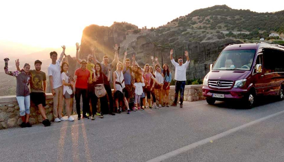 Restart με … 3 βραβεία για την Meteora Thrones!