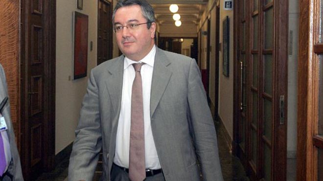 Μόσιαλος: Δεν περιμένουμε πολλά εισαγόμενα κρούσματα κορονοϊού το καλοκαίρι