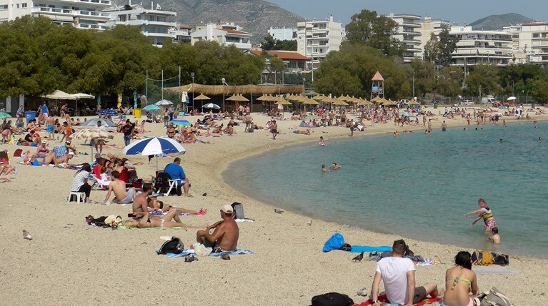 Χτυπάει «κόκκινο» η θερμοκρασία την Τετάρτη - Πού θα «αγγίξει» τους 40 βαθμούς