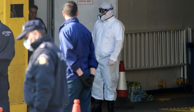 Κορονοϊός: Συναγερμός σε Καβάλα και Θάσο από κρούσματα σε τουρίστες