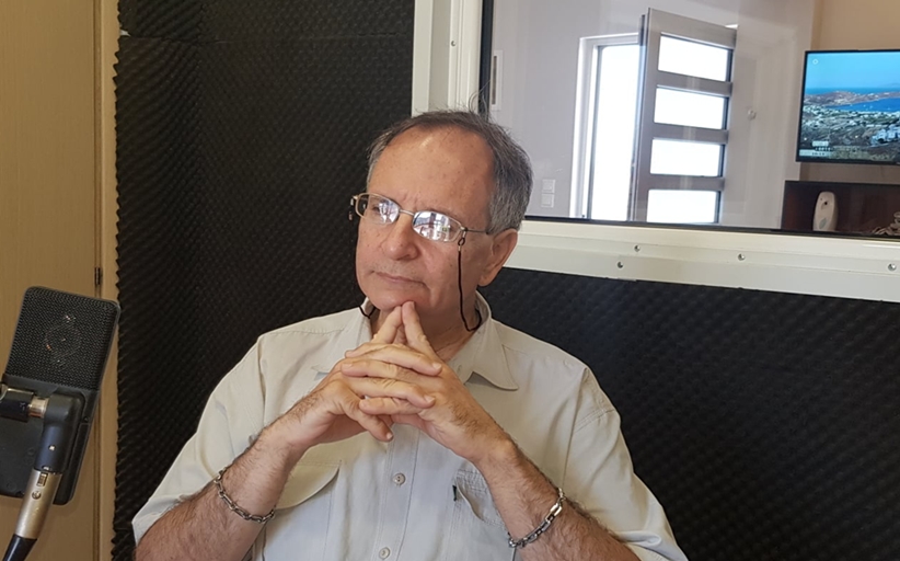 Συνέντευξη του Ποιητή Βασιλείου Μπακάγια στον Meteorafm 90,3... για το βιβλίο του 