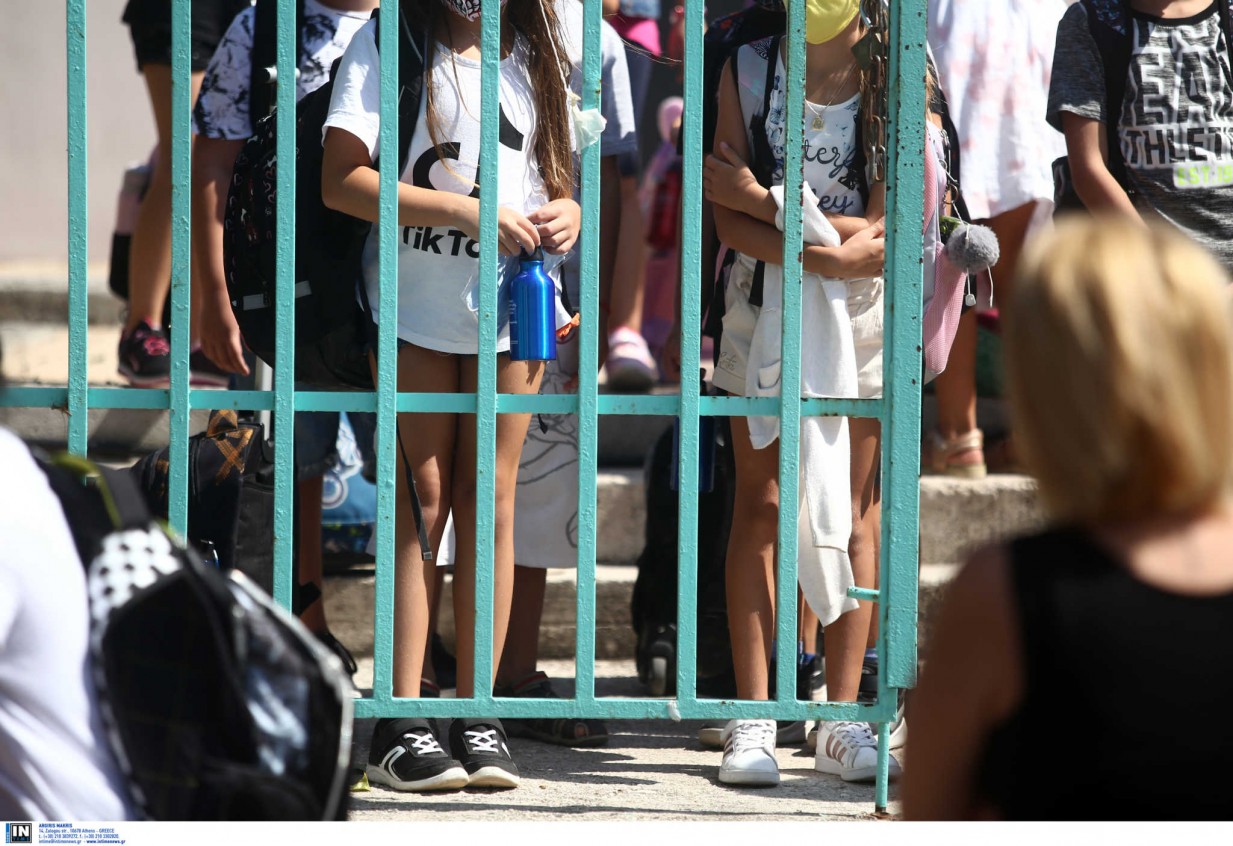 Κρήτη: Γονέας έστειλε στο νοσοκομείο καθηγητή για τη μάσκα