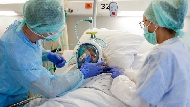 Περισσότερα από 30,51 εκατ. κρούσματα και 949.791 θάνατοι σε παγκόσμιο επίπεδο