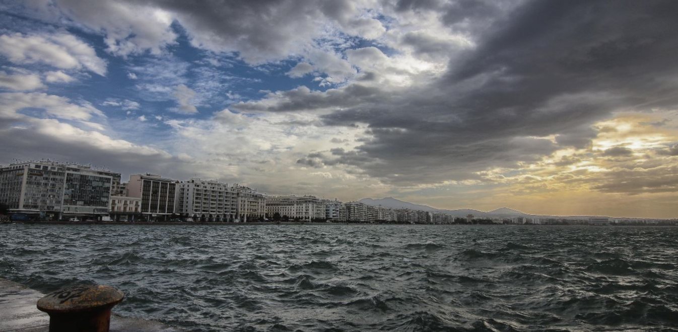 Ο μεσογειακός κυκλώνας έρχεται με 100 χιλιόμετρα την ώρα
