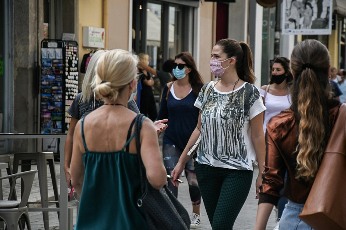Ρεκόρ κρουσμάτων σε Αθήνα και Θεσσαλονίκη μετά το πρώτο σοκ από τα 865 σε όλη στη χώρα