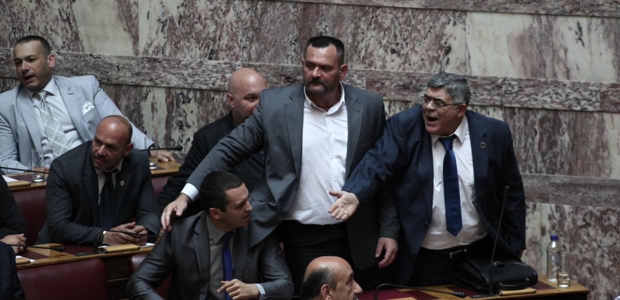 Ένοχοι 7 πρώην Βουλευτές για διεύθυνση εγκληματικής οργάνωσης