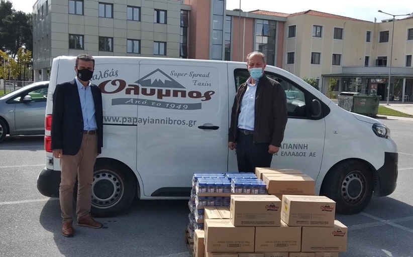 Τρόφιμα για την Καρδίτσα και τα Φάρσαλα προσέφερε  η «ΑΦΟΙ ΠΑΠΑΓΙΑΝΝΗ Α.Ε. ΧΑΛΒΑΔΟΠΟΙΪΑ ΕΛΛΑΔΟΣ»