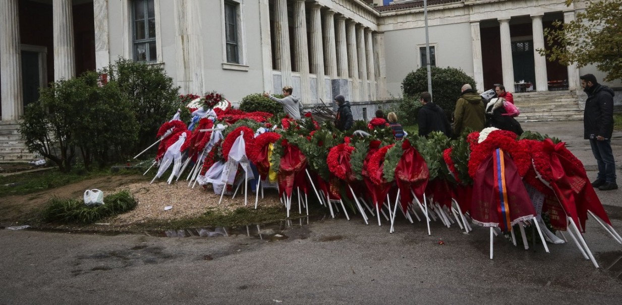 ΣΥΡΙΖΑ, ΚΚΕ, ΜέΡΑ25: Να αποσυρθεί η απαγόρευση