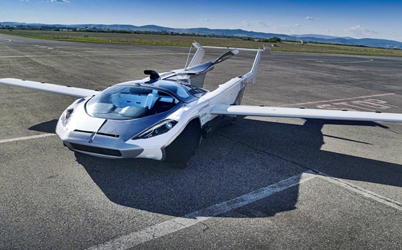 «AirCar»: Ενα βήμα πιο κοντά στα ιπτάμενα αυτοκίνητα