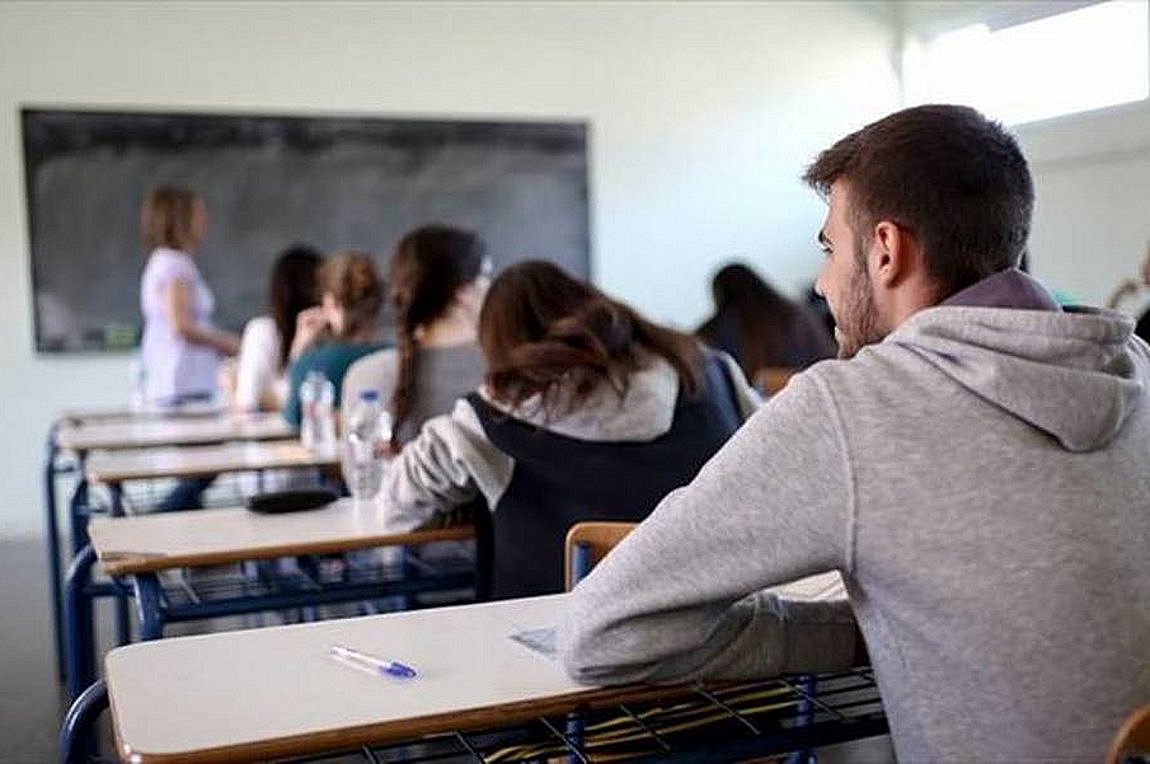 Εως τις 30/11 και μόνο από μαθητές, η υποβολή της αίτησης-δήλωσης για συμμετοχή στις Πανελλαδικές