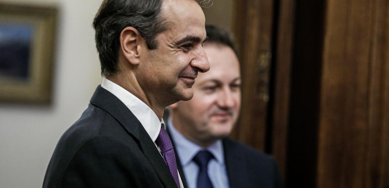 Λίστα Πέτσα: «Ελλάδα όπως Ουγγαρία και Πολωνία» - Ηχηρό χαστούκι Κομισιόν στην κυβέρνηση