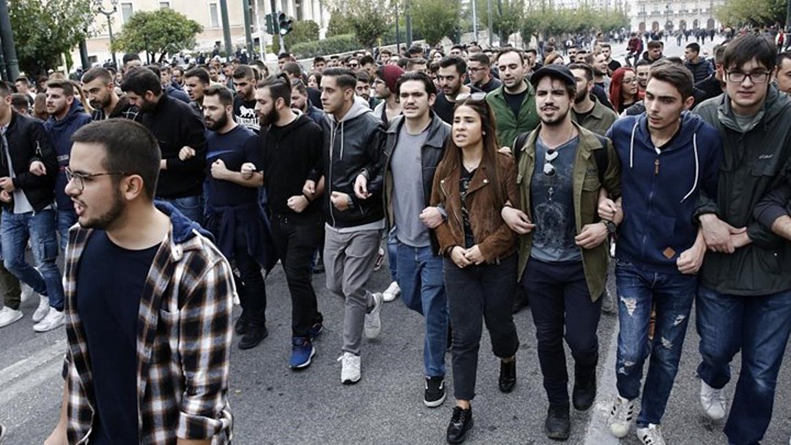 Έντονες αντιδράσεις για τη fake φωτογραφία του  ΑΠΕ-ΜΠΕ
