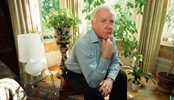 Αν δεν έχεις διαβάσει ποτέ John le Carré, αυτά είναι τα 5 βιβλία για να ξεκινήσεις