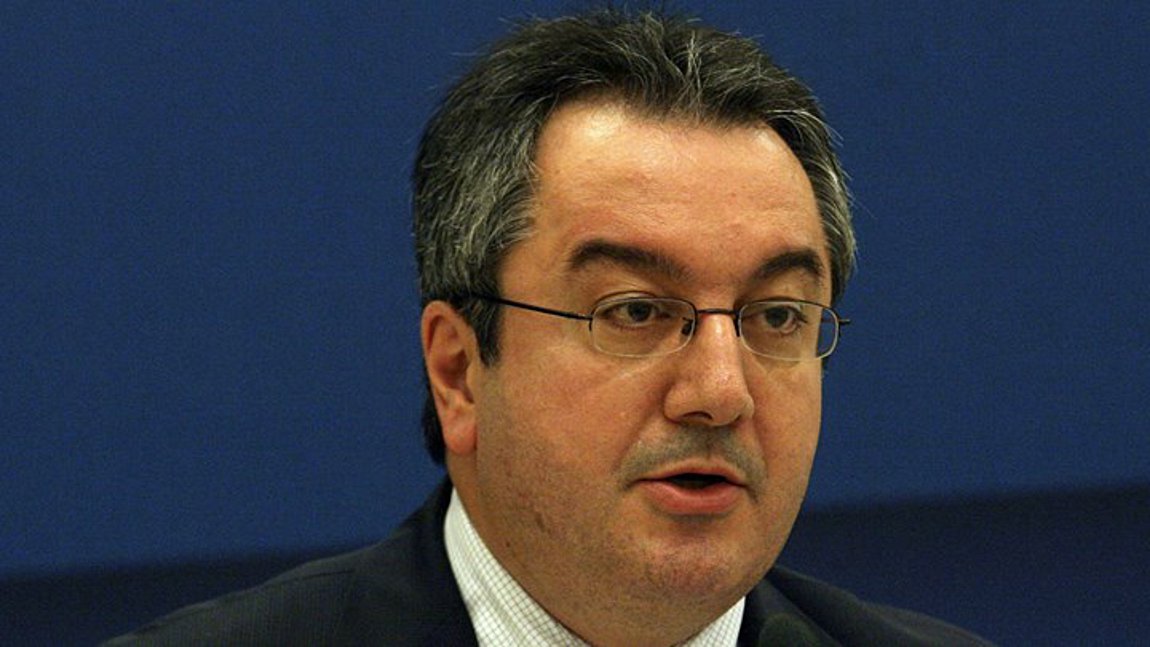 Μόσιαλος: Οι έγκυες να μην κάνουν εμβόλιο κορωνοϊού διότι δεν μετείχαν στις κλινικές δοκιμές