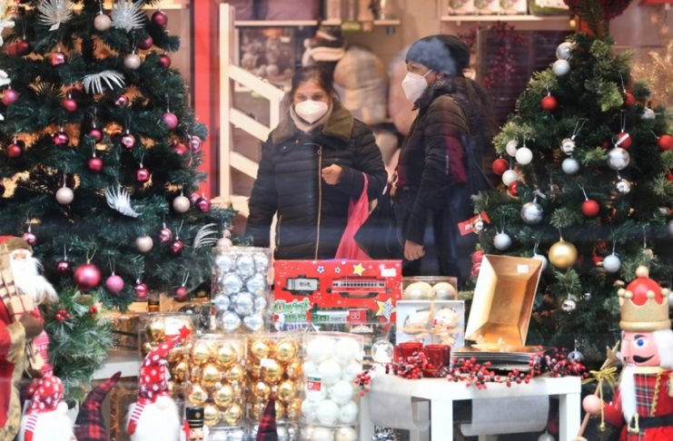 Τα Χριστούγεννα στην Ευρώπη θυσιάζονται στο «βωμό» του κορονοϊού