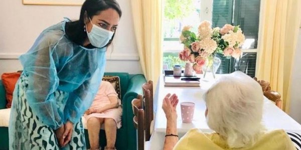 Κορονοϊός: 117 ετών η Ελληνίδα που έκανε το εμβόλιο - Γιατί έχασε το ρεκόρ Γκίνες