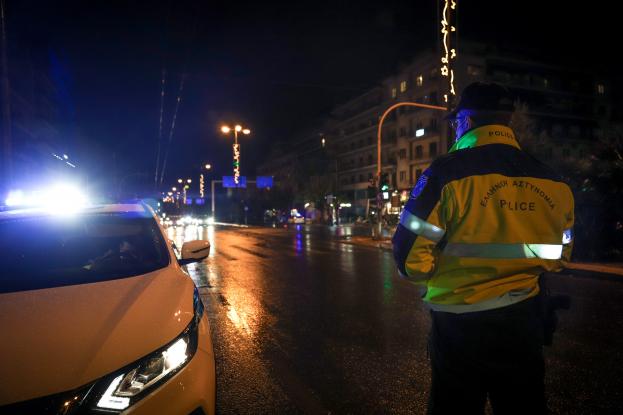 Δεκάδες πρόστιμα και την Πρωτοχρονιά από την ΕΛΑΣ