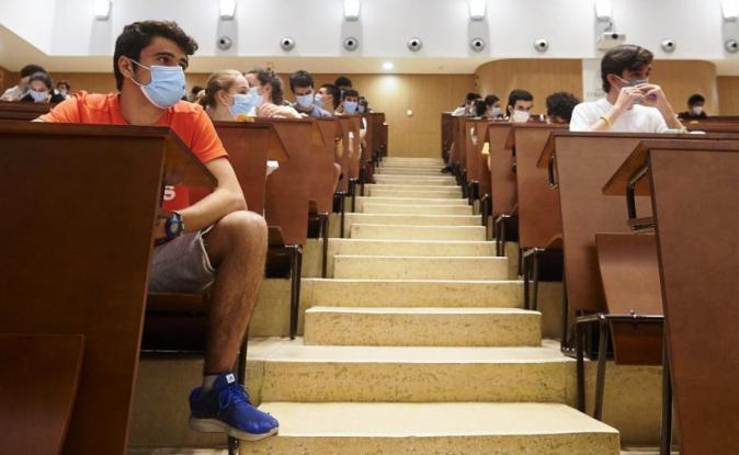 Πανεπιστήμια: Οριστικά εξ αποστάσεως οι εξετάσεις για το χειμερινό εξάμηνο