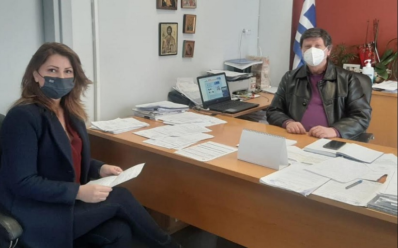 Το Νοσοκομείο Τρικάλων και το Διοικητή κ. Γρηγορίου, επισκέφθηκε η Κατερίνα Παπακώστα - Παλιούρα