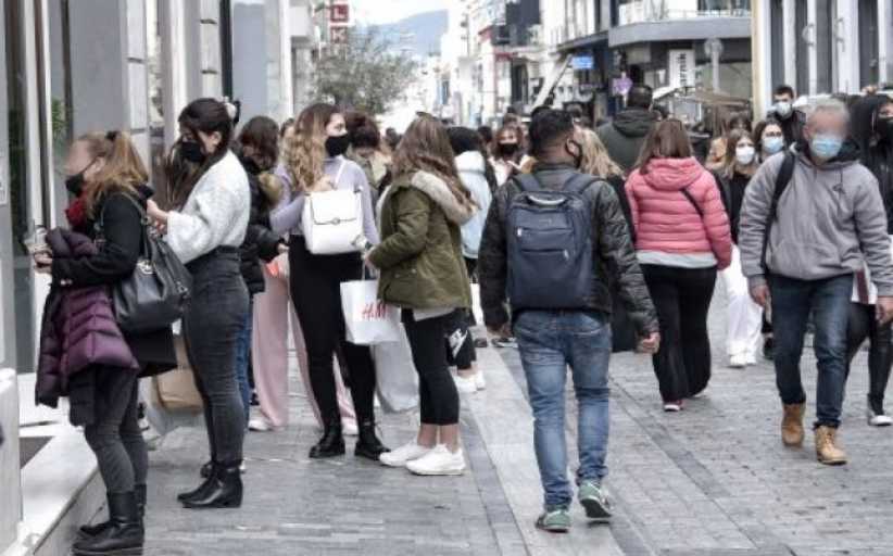 Επαναλειτουργία της αγοράς και παράταση των εκπτώσεων ζητά ο εμπορικός κόσμος