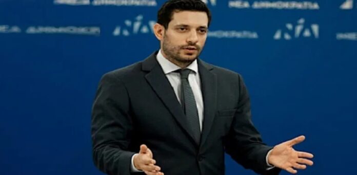 Ο Κυρανάκης σε ρόλο χαφιέ χωρίς κουκούλα!