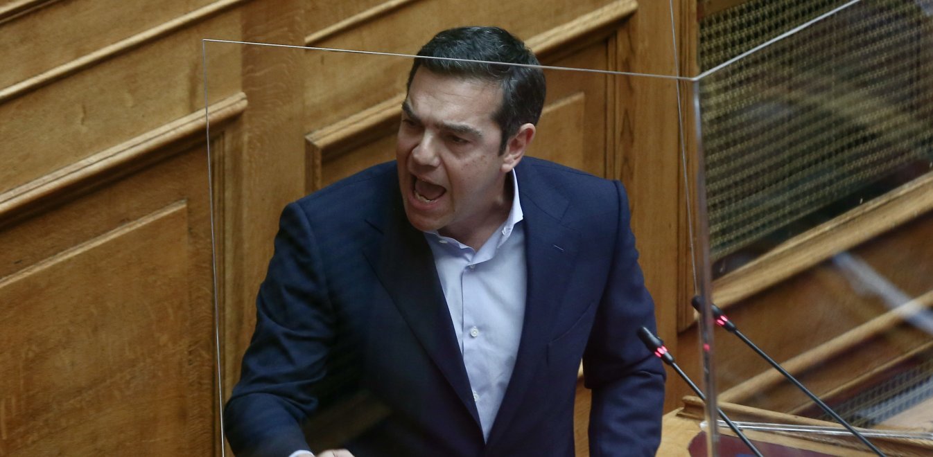 Τσίπρας στη Βουλή: «Τα καθεστώτα πέφτουν με πάταγο και τα ρίχνει η δημοκρατία»
