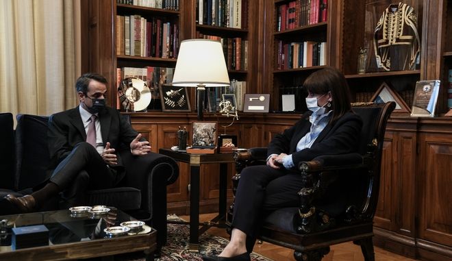 Μητσοτάκης: Self test πρώτα σε μαθητές και εκπαιδευτικούς- Τι είπε για το άνοιγμα