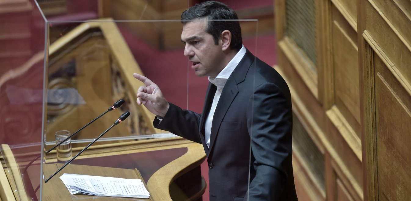 ΣΥΡΙΖΑ σε Χατζηδάκη για εργασιακό: «Να πάει να μαζέψει ελιές»