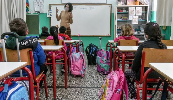 Σχολεία: Γυμνάσια και Δημοτικά ανοίγουν στις 10 Μαΐου