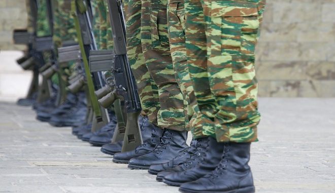 Στρατιωτική θητεία: Από τον Μάιο στους 12 μήνες όλοι - Η επιλογή για 9μηνο