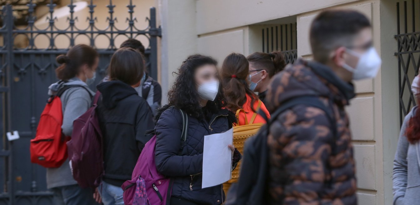 Προμήθεια 2 self test στα φαρμακεία