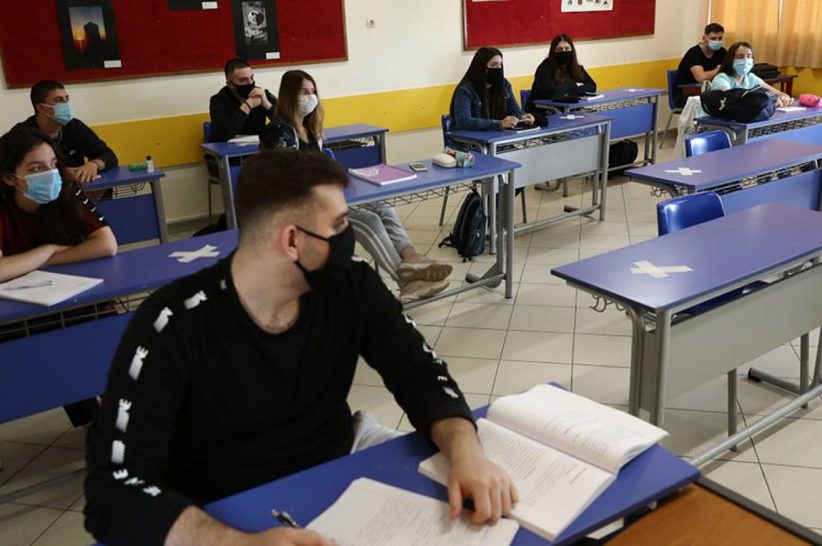 Ανοίγουν τα Λύκεια τη Δευτέρα με εισήγηση της Κεραμέως