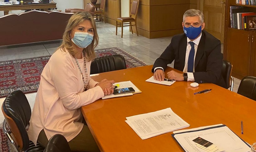 Συνάντηση Κ. Αγοραστού - Ζ. Μακρή στην Αθήνα για την εισαγωγή μαθητών από τις σεισμόπληκτες περιοχές στο Πανεπιστήμιο