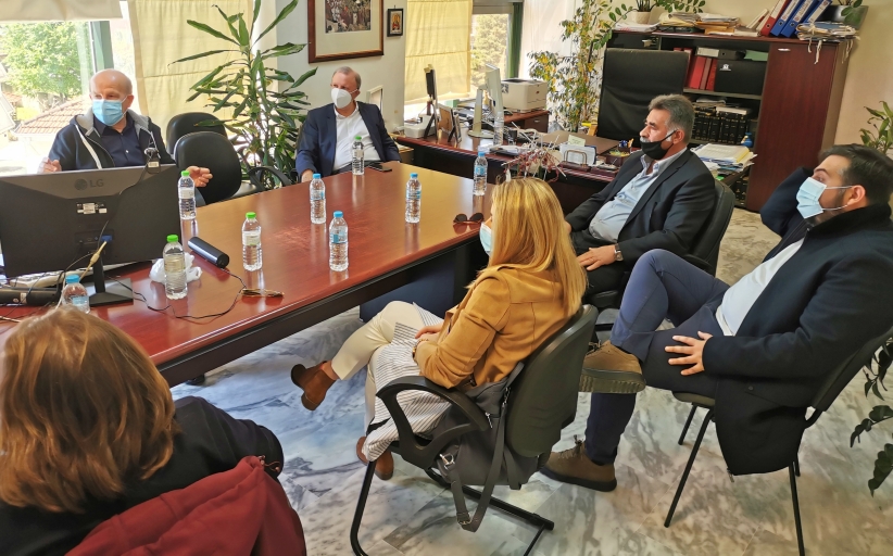 ΣΥΡΙΖΑ-ΠΡΟΟΔΕΥΤΙΚΗ ΣΥΜΜΑΧΙΑ Τρικάλων:  Κλιμάκιο του ΣΥΡΙΖΑ-ΠΣ Τρικάλων στον ΕΦΚΑ