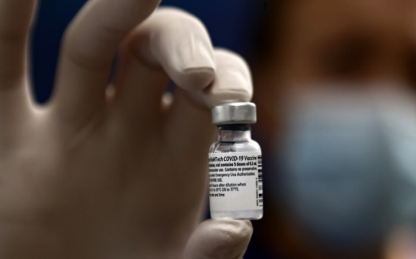 AstraZeneca: Ουρές στα φαρμακεία για αντικατάσταση - Τι λένε οι φαρμακοποιοί