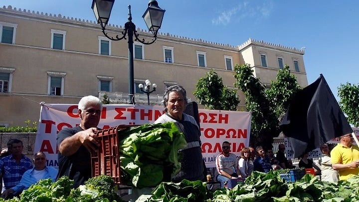 ΣΥΡΙΖΑ-ΠΡΟΟΔΕΥΤΙΚΗ ΣΥΜΜΑΧΙΑ ΤΡΙΚΑΛΩΝ:  Η Κυβέρνηση διώχνει τους παραγωγούς από τις λαϊκές αγορές