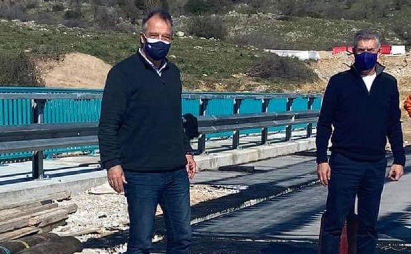 Το δρόμο από Οξύνεια προς Εθνική Οδό Τρικάλων – Γρεβενών βελτιώνει η Περιφέρεια Θεσσαλίας