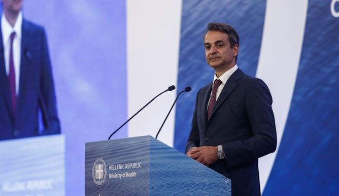 Μητσοτάκης προς δασκάλους και καθηγητές: Εμβολιαστείτε για να ανοίξουν τα σχολεία