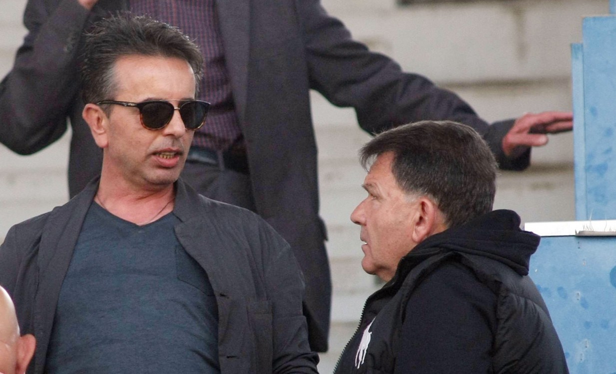 Χτυπάνε κόκκινο τα τελευταία χρόνια οι σχέσεις Πλεξίδα  - Κούγια