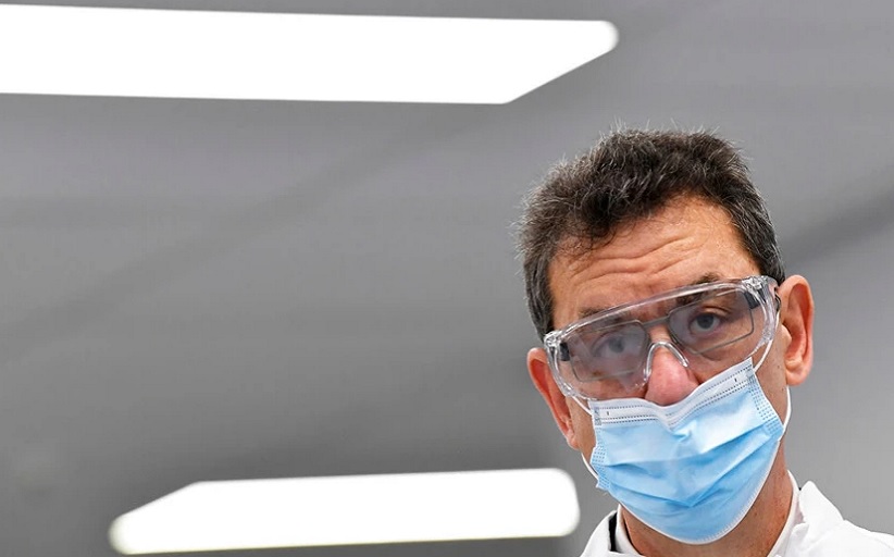 Άλμπερτ Μπουρλά: Ξεκίνησε η φάση 2 των δοκιμών για το φάρμακο της Pfizer κατά του κορονοϊού
